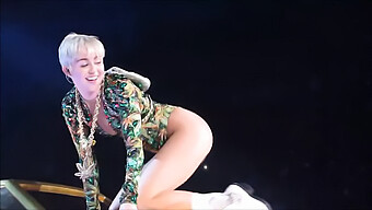 Die Verführerische Kraft Von Miley Cyrus Führt Zu Einem Unkontrollierbaren Orgasmus