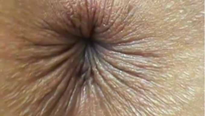 Get Up Close And Personal With A Winking Butthole