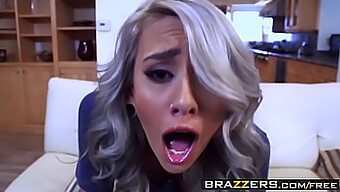 Janice Griffith Pokaže Svoje Sposobnosti V Tem Velikem Tiču In Videu Ročne Stimulacije