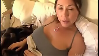 Kianna Dior'Un Milf Videosunda, Oral Ve Penetratif Seksin Yakın Çekimi Ve Boşalma Yer Alıyor.