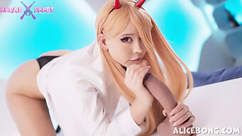 เด็กวัยรุ่นถูกล่อลวงโดยควยใหญ่ในอะนิเมะ Alicebong