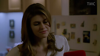 Alexandra Daddario'Nun True Detective'Deki Seçmeleri, Büyük Popolu Tutkulu Sahneleri Ortaya Çıkarıyor