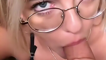 Blondínka Amatérka Dostáva Tvrdý Pov Sex Na Mojom Dirtyhobby