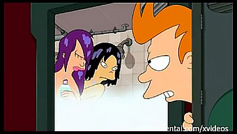 Futurama Hentai와 함께하는 뜨거운 샤워에서 카툰 쓰리썸